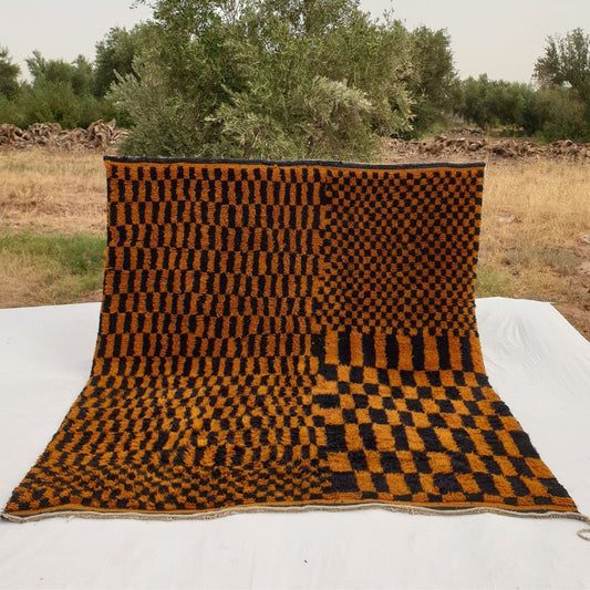 Mazama | Checkered Golden Brown & Black 8x10 Moroccan Rug Beni Mrirt Ultra Soft & Thick | 8'53x10'27 Ft | 260x313 cm - OunizZ