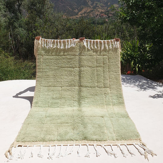 Minata | Green Vintage Moroccan Rug 5x7 Soft Authentic Beni Ourain | 5'x7'78 Ft | 152x237 cm - OunizZ