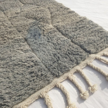 Minayta - Grey Taupe Beni Ourain Accent Rug with Abstract Architectural Line Art - Small Moroccan Berber Carpet | 3'3"x4'9" Ft | 100x145 cm - OunizZ