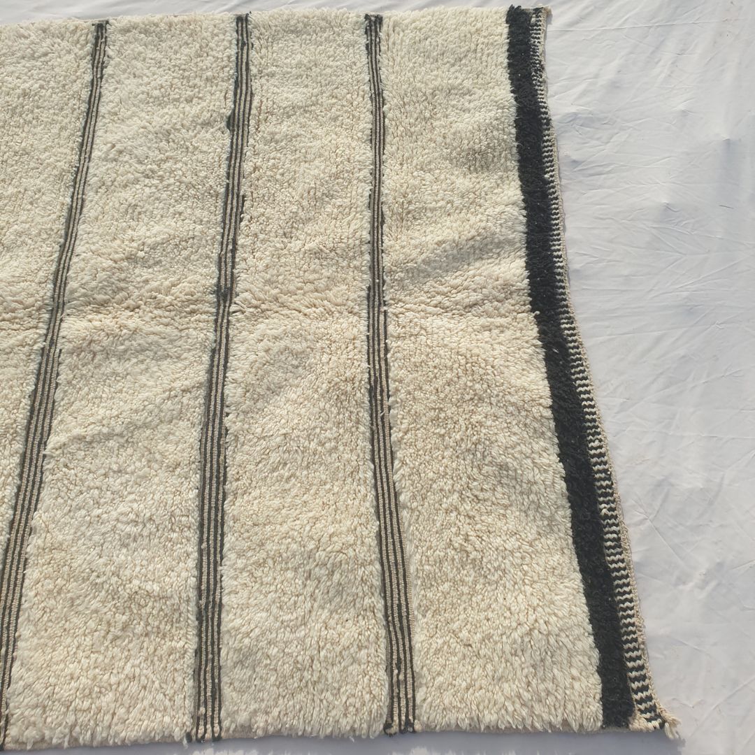 Misla - Ivory Beni Ourain Rug with Black Stripes - Moroccan Berber Carpet | 6'11"x9'3" Ft | 211x284 cm - OunizZ