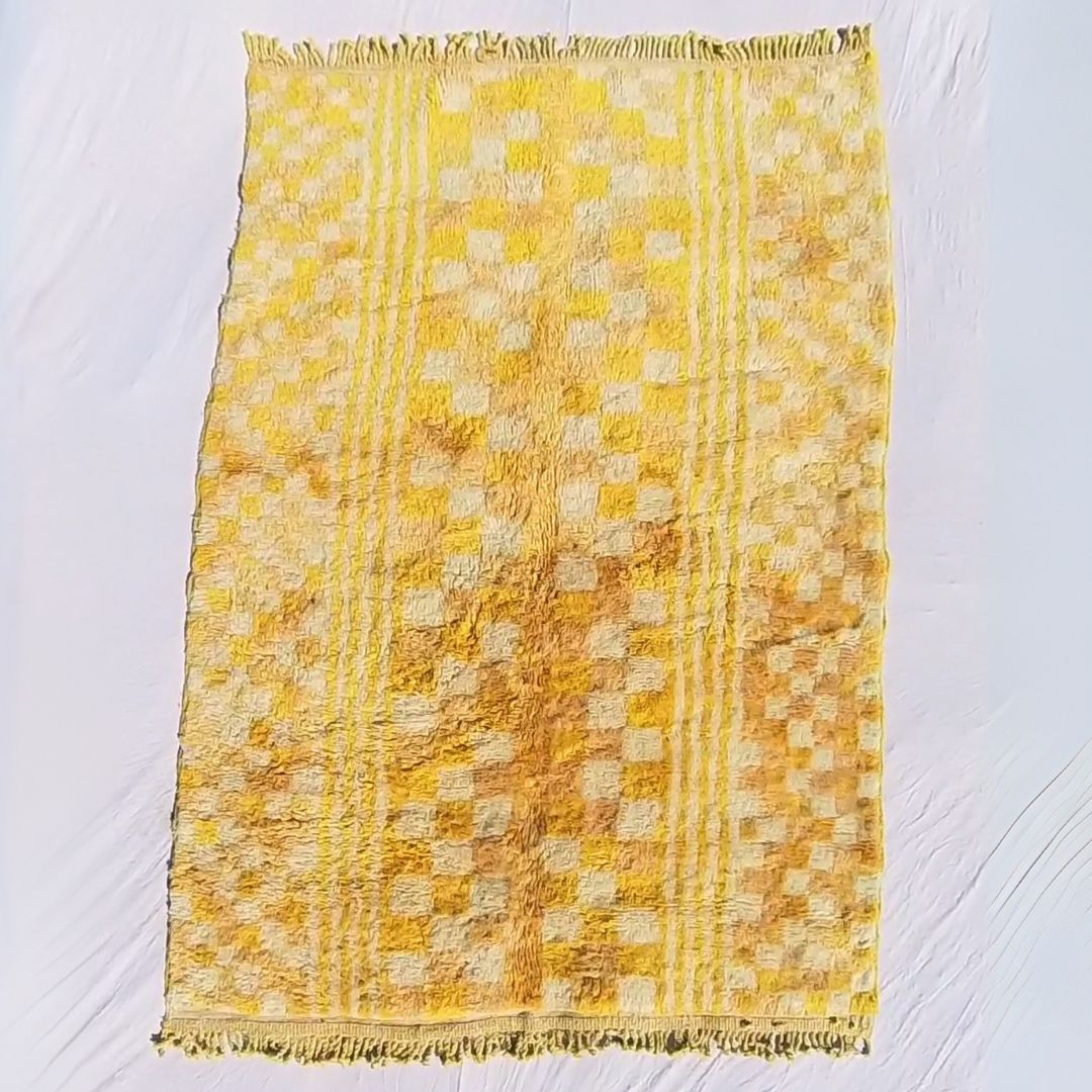 Mouassine | Checkered Yellow Moroccan Rug 6x9 Beni Ourain Ultra Soft | Authentic Berber wool Beni Rug | 6'53x9'74 Ft | 199x297 cm - OunizZ