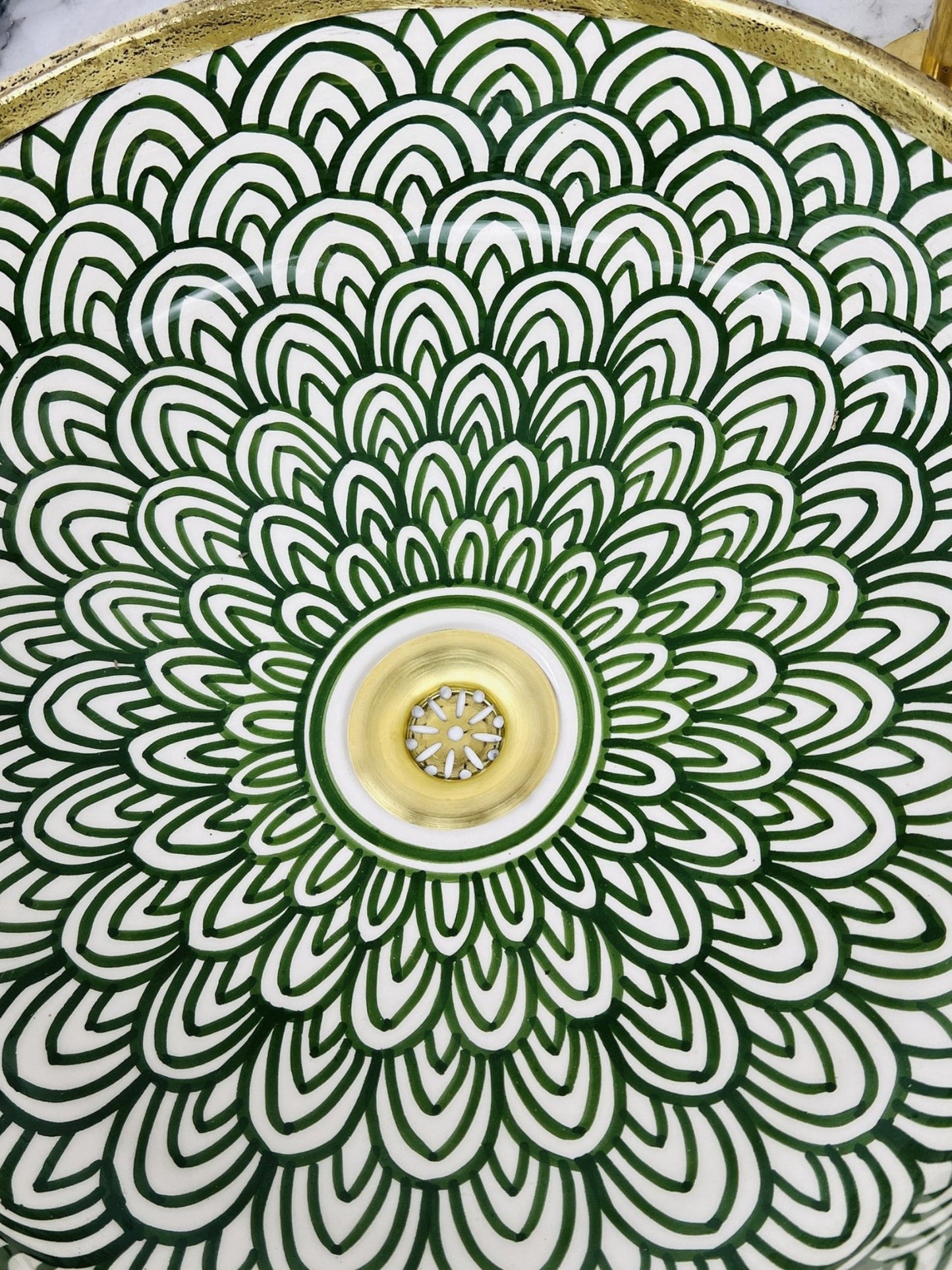 Ouezzane - Green Round Bathroom Sink Wrapped With Brass – Elegant, Handmade, Customizable, and Lead - Free - (ETMMT) - OunizZ