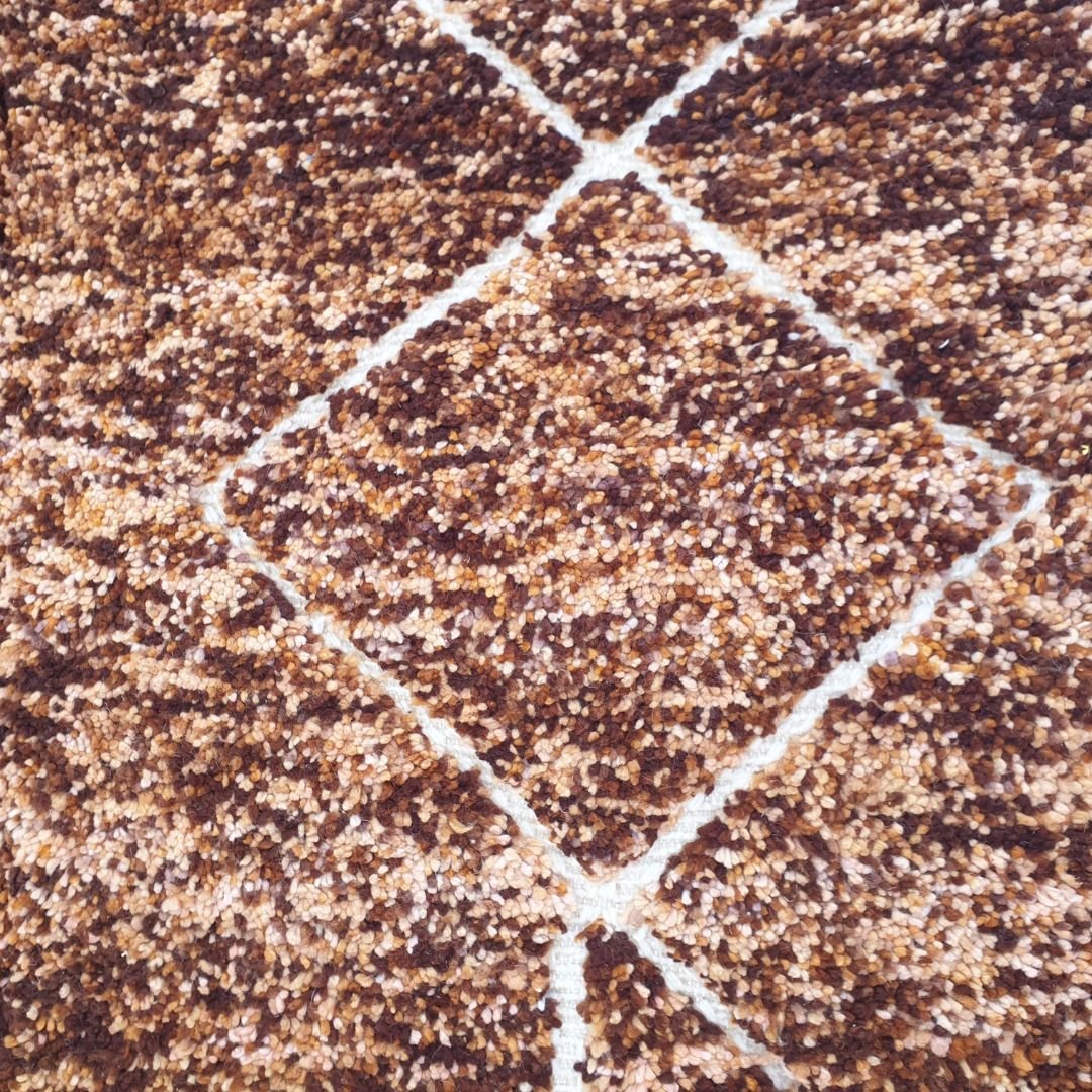 Rmila | Brown 5x8 Moroccan Rug Soft Authentic Beni Ourain | 5'31x8'14 Ft | 162x248 cm - OunizZ