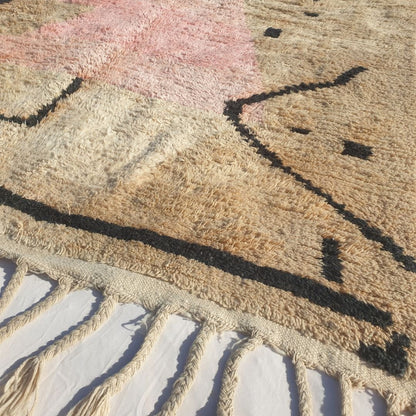 Samli - 6x9 Moroccan Rug - Sandy Beige Blush Boujaad Berber Tifinagh Script Handwoven Wool Carpet | 6'3"×9'8" Ft | 192×295 cm - OunizZ