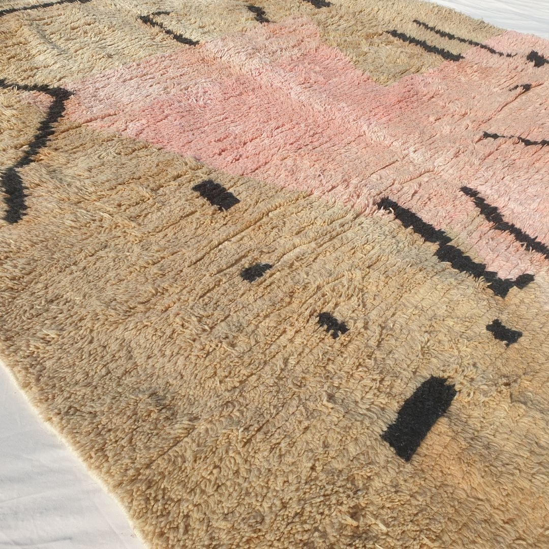 Samli - 6x9 Moroccan Rug - Sandy Beige Blush Boujaad Berber Tifinagh Script Handwoven Wool Carpet | 6'3"×9'8" Ft | 192×295 cm - OunizZ
