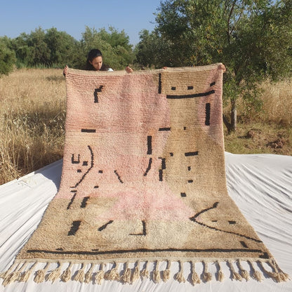 Samli - 6x9 Moroccan Rug - Sandy Beige Blush Boujaad Berber Tifinagh Script Handwoven Wool Carpet | 6'3"×9'8" Ft | 192×295 cm - OunizZ