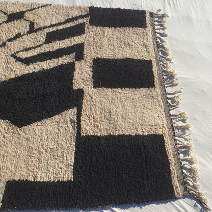 Slamta | Abstract Tribal 7x9 Black & Ivory Beni Ourain Rug - Plush Berber Wool Shag Carpet | 6'96x9'09 Ft | 212x277 cm - OunizZ