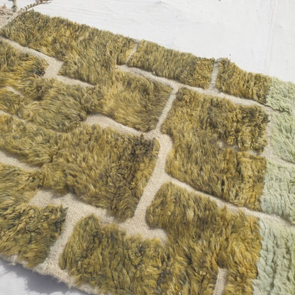 Tomania - Olive Green Beni Ourain Runner Rug with Brick Mosaic Pattern - Handwoven Berber Carpet | 2'9"x9' Ft | 84x275 cm - OunizZ