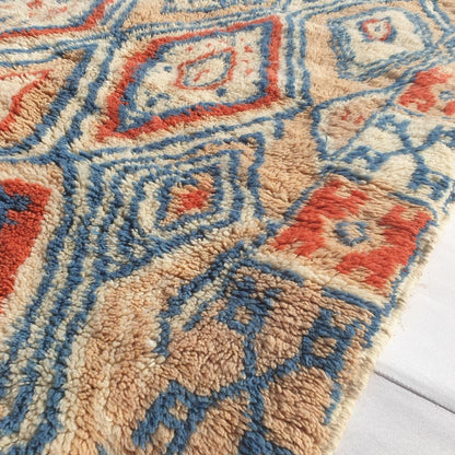 Vinia - Handmade Beni Mrirt Rug 5x7 ft – Plush Geometric Diamond Moroccan Shag Wool Rug | 5'3"x7'8" - 161x235 cm - OunizZ