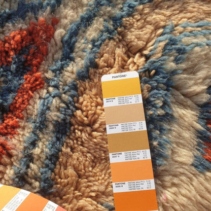 Vinia - Handmade Beni Mrirt Rug 5x7 ft – Plush Geometric Diamond Moroccan Shag Wool Rug | 5'3"x7'8" - 161x235 cm - OunizZ