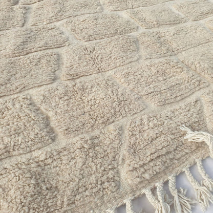 Yabre - Ivory Beni Ourain Rug - Brick Cobblestone Carved Relief Moroccan Berber Carpet | 6'7"x10'3" Ft | 201x314 cm - OunizZ