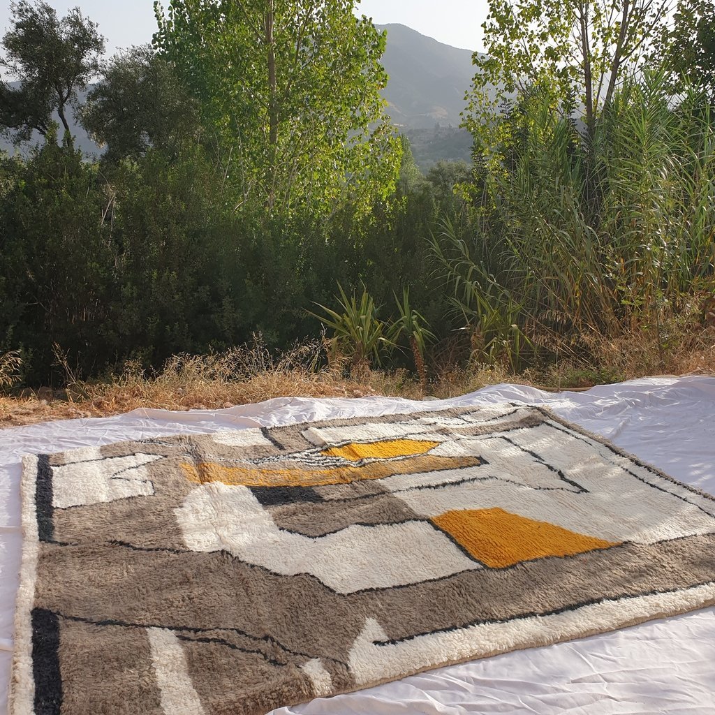 ARNABA | 9'2x7 Ft | 2,80x2,14 m | Moroccan Beni Ourain Rug | 100% wool handmade - OunizZ