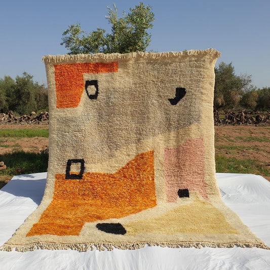 Flora | Beni Mrirt MOROCCAN RUG | Dye Wool Authentic & Soft Moroccan Woolen Rug | 12'5x9 Ft | 380x2,70 m - OunizZ