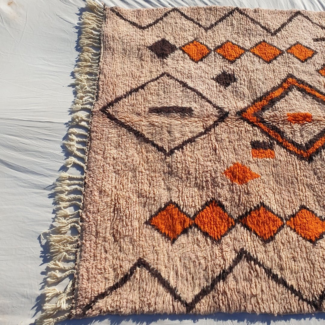 Hawra - Pink Shag Rug Moroccan Beni Ourain Soft & Thick for Living Room or bedroom | Handmade with Authentic Berber Wool | 10'4x6'4 Ft | 3,16x1,95 m - OunizZ