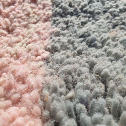 Idouh - MOROCCAN BOUJAAD RUG | Berber Colorful Area Rug for living room Handmade Authentic Wool | 9x6'3 Ft | 275x191 cm - OunizZ