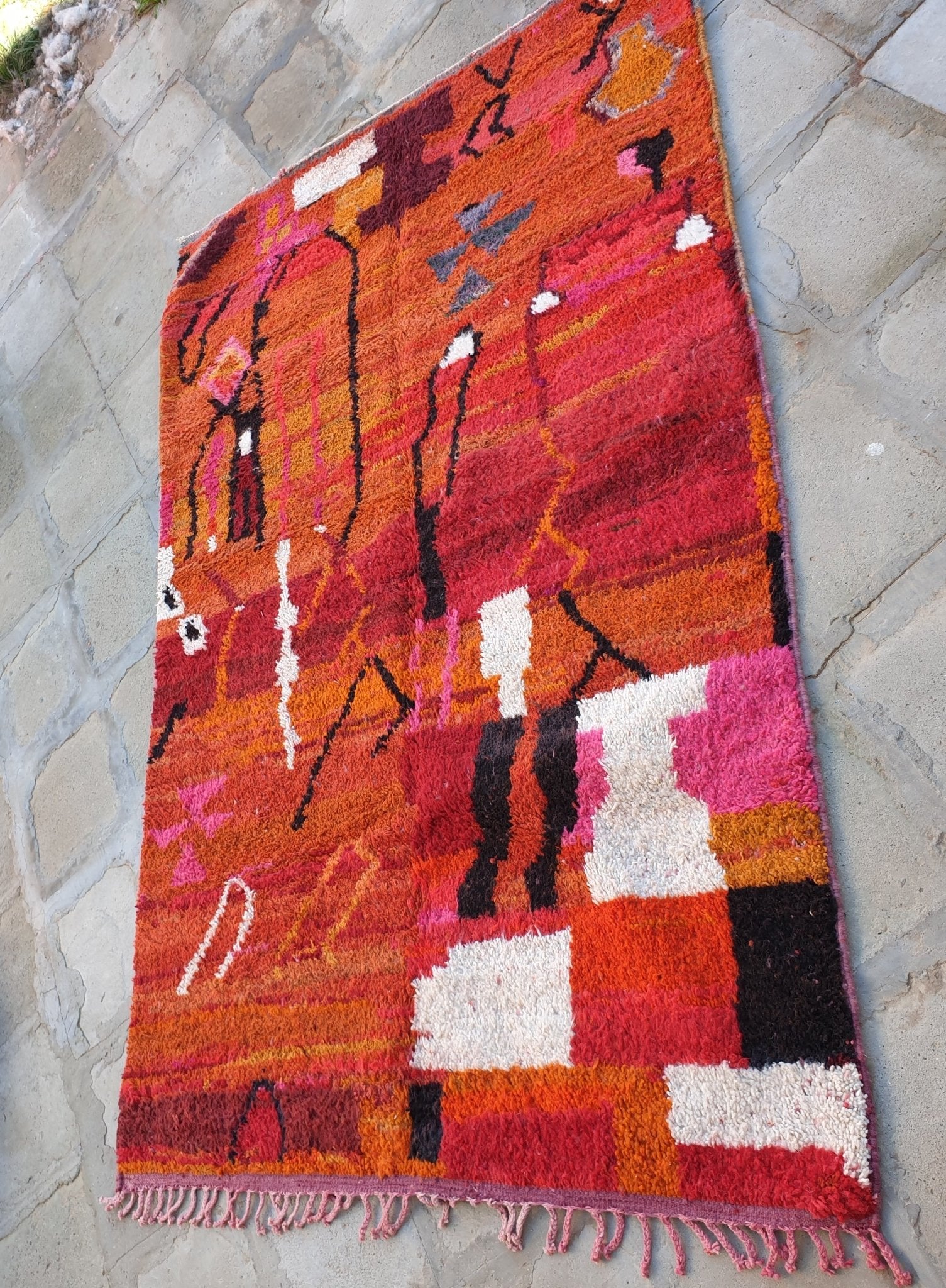 KSU | Boujaad Rug | 100% wool handmade in Morocco - OunizZ