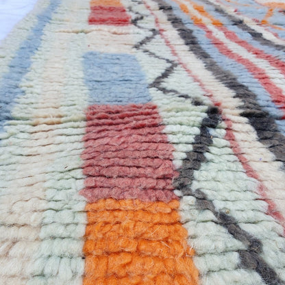 LARAK Runner | 11'2x2'4 Ft | 3,41x0,72 m | Moroccan Colorful Rug | 100% wool handmade - OunizZ