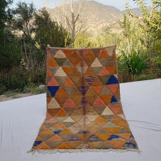 Licia - Moroccan Rug Boujaad | Colorful Authentic Berber Handmade Bedroom Rug | 7'90x4'82 Ft | 2,41x1,47 m - OunizZ