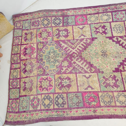 Moroccan VINTAGE Purple Rug | 10'9x6'3 Ft | 3,32x1,92 m | MAKOLA | 100% wool handmade - OunizZ