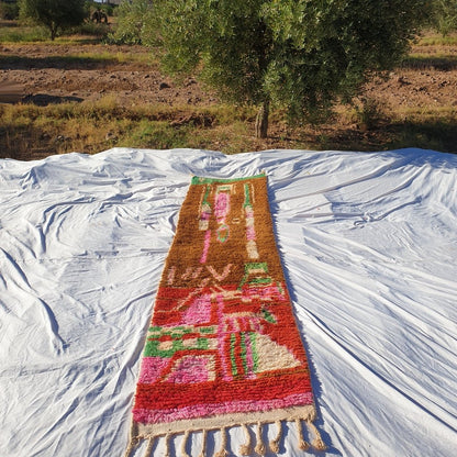 NOSSA Runner | 9'8x2'4 Ft | 3,00x0,74 m | Moroccan Colorful Rug | 100% wool handmade - OunizZ