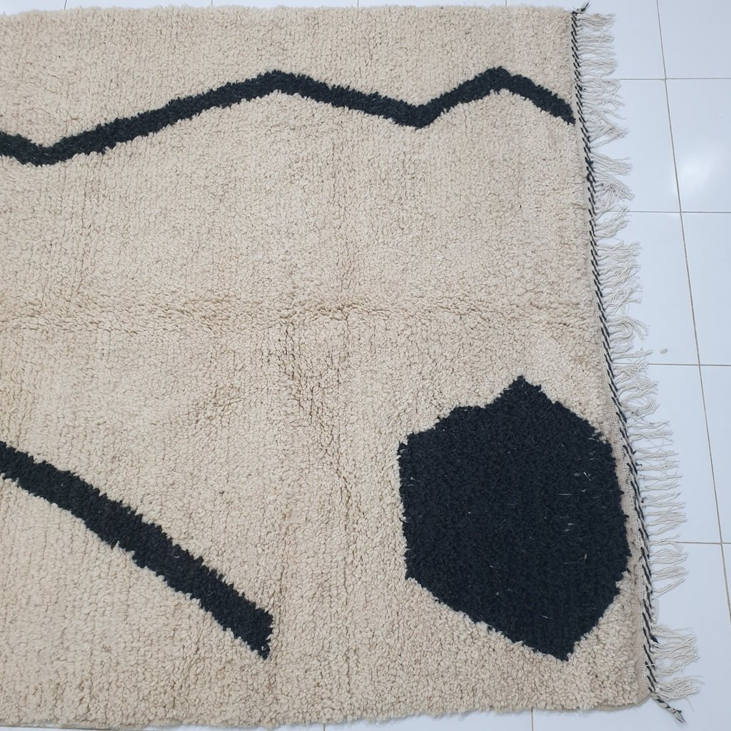 SIDIVIA | 8'6x6 Ft | 2,6x1,8 m | Moroccan Beniourain Rug | 100% wool handmade - OunizZ