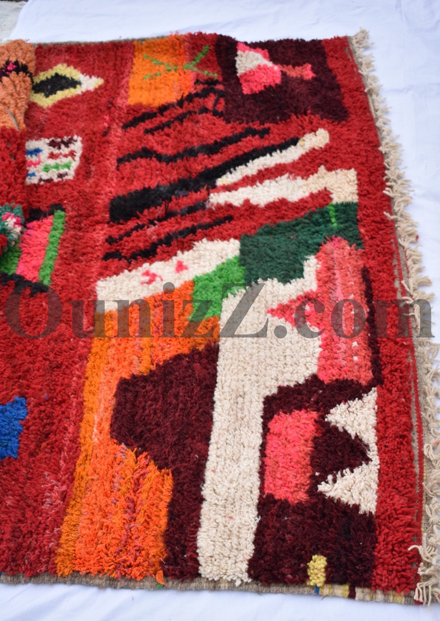 SOUSSIA | Boujaad Rug | 100% wool handmade in Morocco - OunizZ