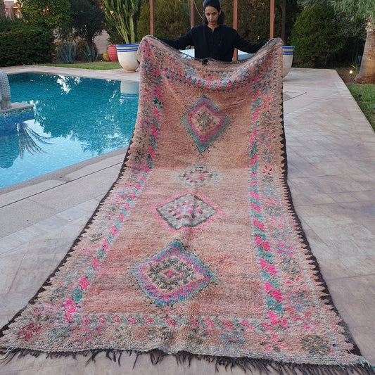 YASNA | 12'4x5'35 Ft | 3,80x1,63 m | Moroccan VINTAGE Colorful Rug | 100% wool handmade - OunizZ